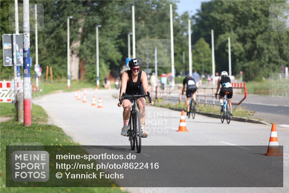 17.08.2025 - KN Förde Triathlon 2025 Yannick Fuchs http://msf.ph/oto/8622416 17.08.2025 09:48:42 Radfahren 189, 213, 106, 159, 194 meine-sportfotos.de