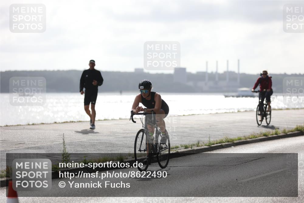 17.08.2025 - KN Förde Triathlon 2025 Yannick Fuchs http://msf.ph/oto/8622490 17.08.2025 09:49:13 Radfahren 108, 161, 177, 187, 250, 161, 164, 192, 220 meine-sportfotos.de
