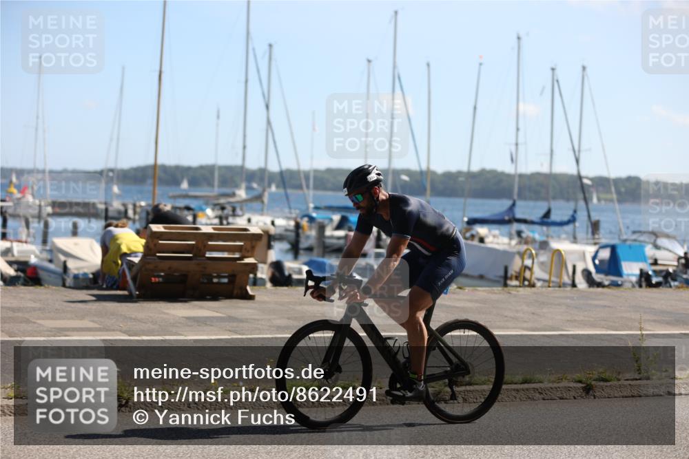 17.08.2025 - KN Förde Triathlon 2025 Yannick Fuchs http://msf.ph/oto/8622491 17.08.2025 11:10:10 Radfahren 275, 293, 302, 325, 334, 274, 302, 318, 323, 324 meine-sportfotos.de