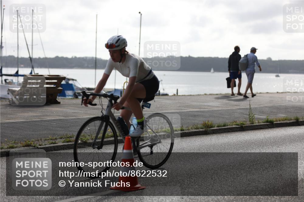 17.08.2025 - KN Förde Triathlon 2025 Yannick Fuchs http://msf.ph/oto/8622532 17.08.2025 09:49:34 Radfahren 110, 140, 153, 158, 179, 185, 240, 241, 173, 181 meine-sportfotos.de