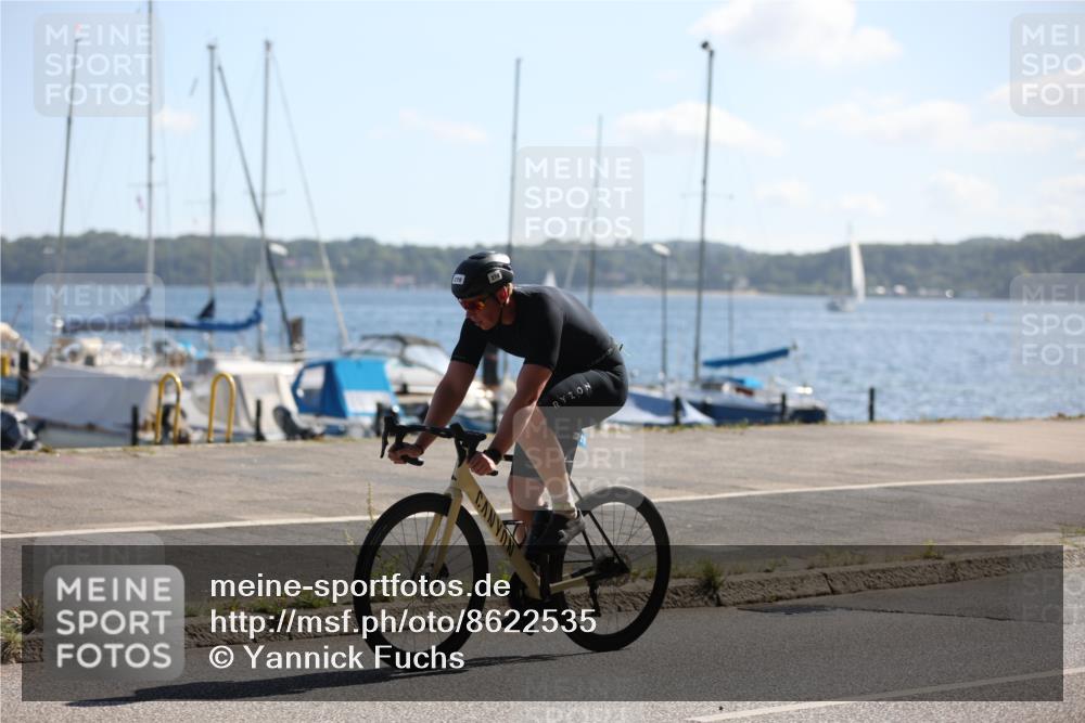 17.08.2025 - KN Förde Triathlon 2025 Yannick Fuchs http://msf.ph/oto/8622535 17.08.2025 11:10:21 Radfahren 270, 311, 320, 321, 343, 602, 603, 605, 615, 275, 293, 325 meine-sportfotos.de