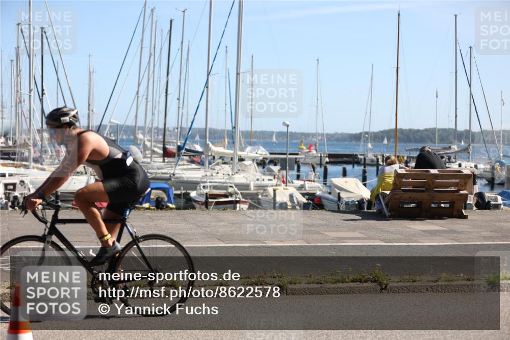 17.08.2025 - KN Förde Triathlon 2025 Yannick Fuchs http://msf.ph/oto/8622578 17.08.2025 11:10:30 Radfahren 264, 268, 308, 326, 327, 343, 270, 311, 320, 321, 602, 603, 615 meine-sportfotos.de