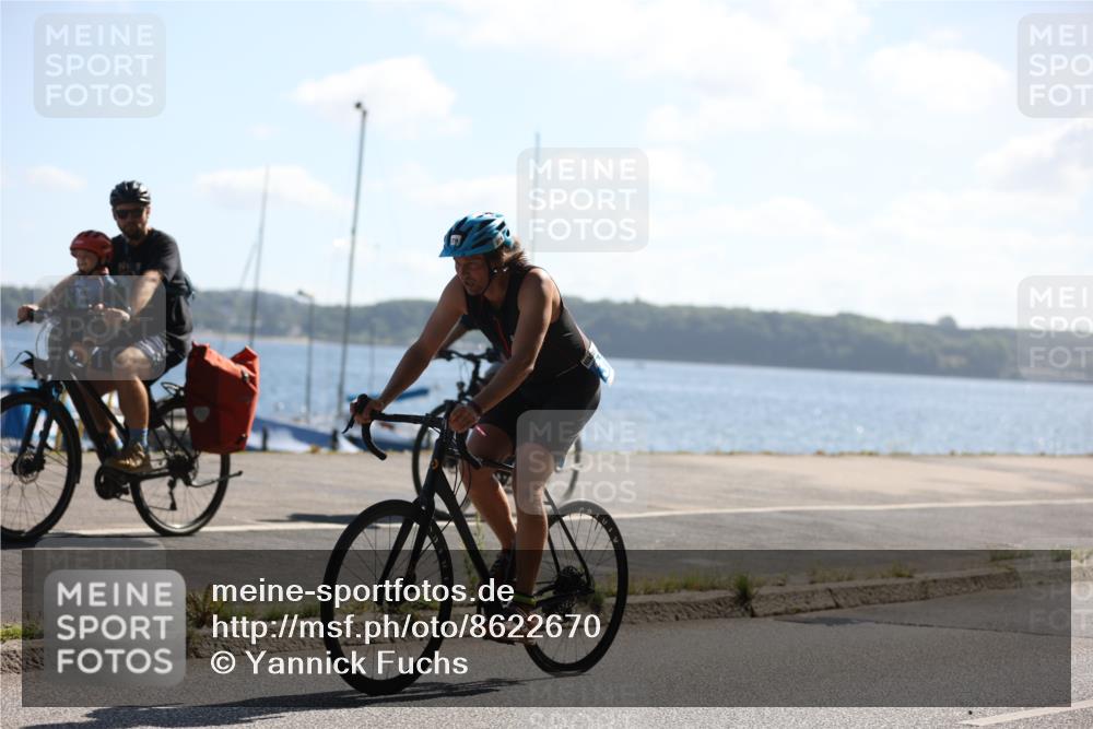 17.08.2025 - KN Förde Triathlon 2025 Yannick Fuchs http://msf.ph/oto/8622670 17.08.2025 11:11:03 Radfahren 331, 348, 360, 379, 351, 358, 360, 633 meine-sportfotos.de