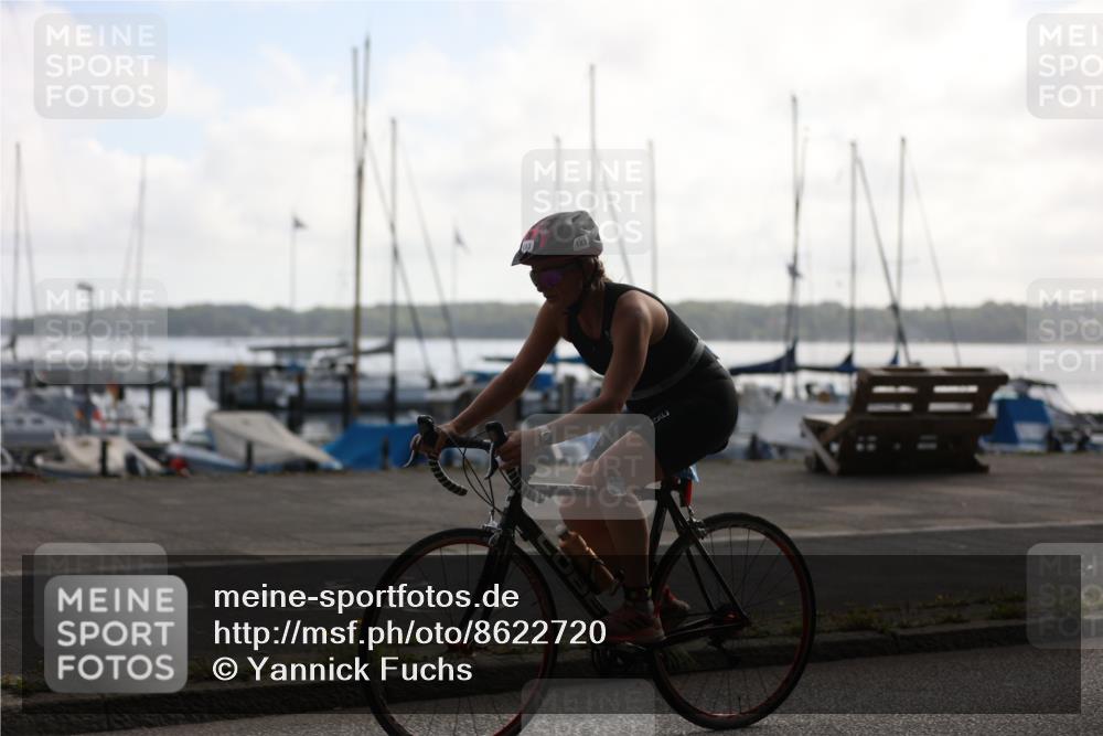 17.08.2025 - KN Förde Triathlon 2025 Yannick Fuchs http://msf.ph/oto/8622720 17.08.2025 09:51:46 Radfahren 136, 183, 198, 202, 254, 107, 119 meine-sportfotos.de