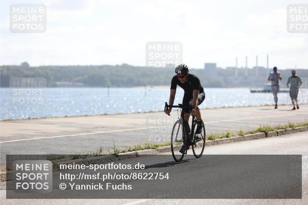 17.08.2025 - KN Förde Triathlon 2025 Yannick Fuchs http://msf.ph/oto/8622754 17.08.2025 11:11:42 Radfahren 272, 275, 283, 324, 329, 341, 362, 265, 283, 364 meine-sportfotos.de