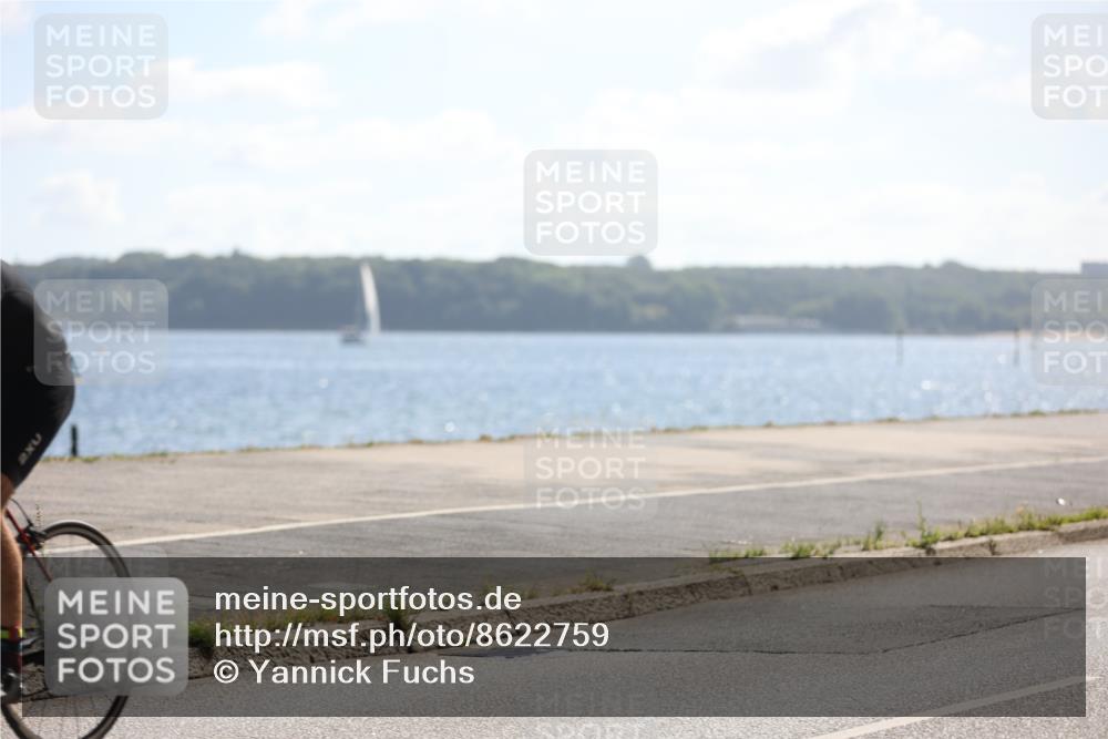 17.08.2025 - KN Förde Triathlon 2025 Yannick Fuchs http://msf.ph/oto/8622759 17.08.2025 11:11:43 Radfahren 270, 272, 275, 324, 329, 334, 341, 362, 265, 283, 324, 364 meine-sportfotos.de