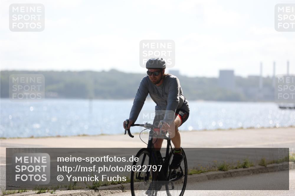 17.08.2025 - KN Förde Triathlon 2025 Yannick Fuchs http://msf.ph/oto/8622797 17.08.2025 11:12:01 Radfahren 287, 293, 321, 371, 603, 270, 293, 321, 334 meine-sportfotos.de