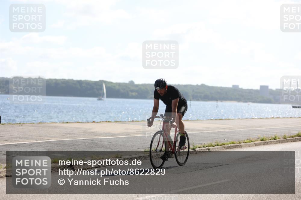 17.08.2025 - KN Förde Triathlon 2025 Yannick Fuchs http://msf.ph/oto/8622829 17.08.2025 11:12:10 Radfahren 269, 271, 278, 291, 327, 343, 350, 370, 635, 287, 371 meine-sportfotos.de