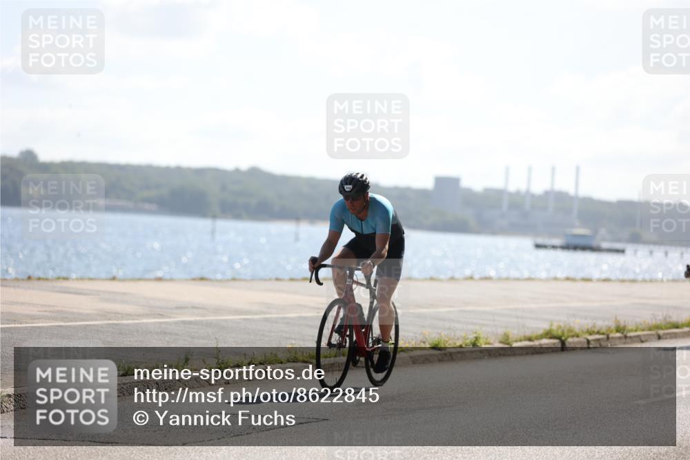 17.08.2025 - KN Förde Triathlon 2025 Yannick Fuchs http://msf.ph/oto/8622845 17.08.2025 11:12:13 Radfahren 269, 271, 278, 291, 327, 343, 350, 370, 612, 635, 287 meine-sportfotos.de