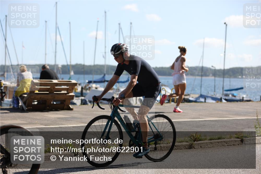 17.08.2025 - KN Förde Triathlon 2025 Yannick Fuchs http://msf.ph/oto/8622901 17.08.2025 11:12:25 Radfahren 326, 337, 356, 387, 616, 617, 269, 271, 343, 370, 612, 635 meine-sportfotos.de