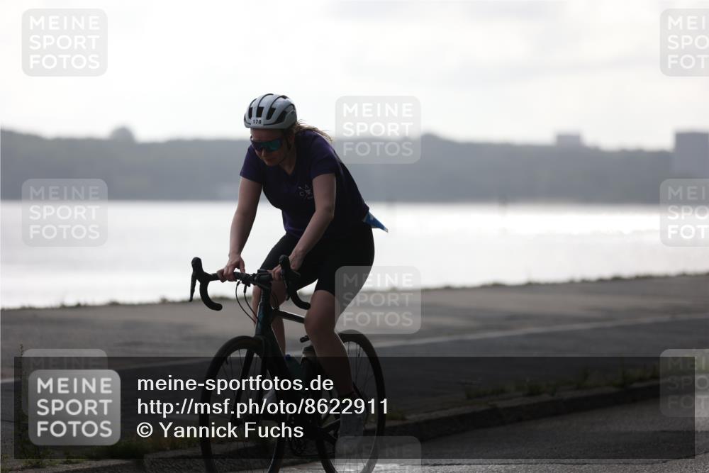 17.08.2025 - KN Förde Triathlon 2025 Yannick Fuchs http://msf.ph/oto/8622911 17.08.2025 09:53:00 Radfahren 170, 174, 188, 221, 127, 148, 163, 188, 215, 242 meine-sportfotos.de