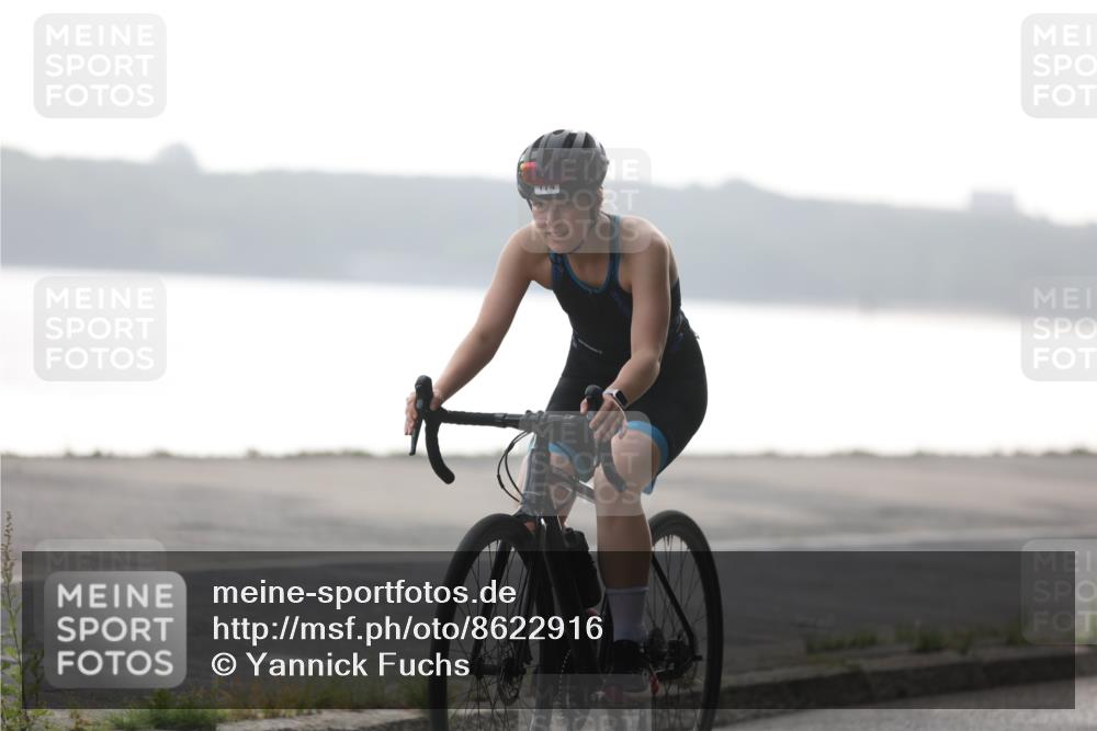 17.08.2025 - KN Förde Triathlon 2025 Yannick Fuchs http://msf.ph/oto/8622916 17.08.2025 09:53:02 Radfahren 111, 170, 174, 221, 127, 148, 163, 188, 215, 242 meine-sportfotos.de