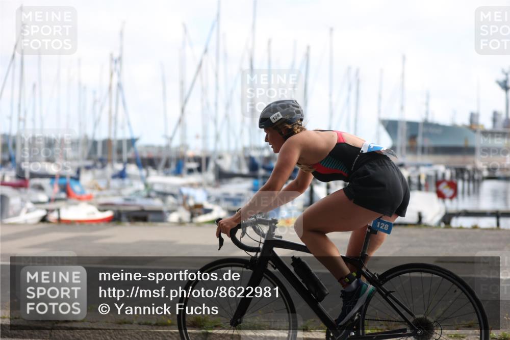 17.08.2025 - KN Förde Triathlon 2025 Yannick Fuchs http://msf.ph/oto/8622981 17.08.2025 09:54:19 Radfahren 128, 152, 102, 126, 155, 156 meine-sportfotos.de