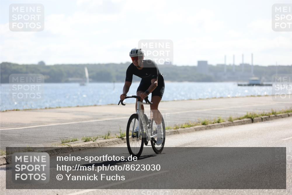 17.08.2025 - KN Förde Triathlon 2025 Yannick Fuchs http://msf.ph/oto/8623030 17.08.2025 11:12:57 Radfahren 263, 267, 339, 348, 351, 372, 610, 611, 349, 360, 606 meine-sportfotos.de