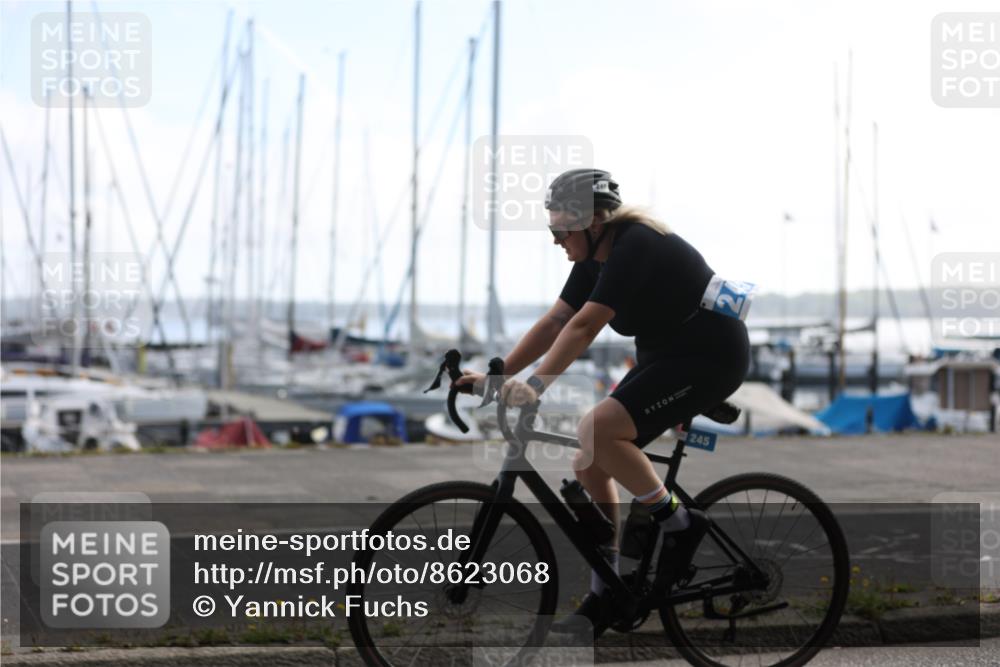 17.08.2025 - KN Förde Triathlon 2025 Yannick Fuchs http://msf.ph/oto/8623068 17.08.2025 09:54:55 Radfahren 111, 145, 163, 170, 188, 245, 130, 151, 163, 212 meine-sportfotos.de