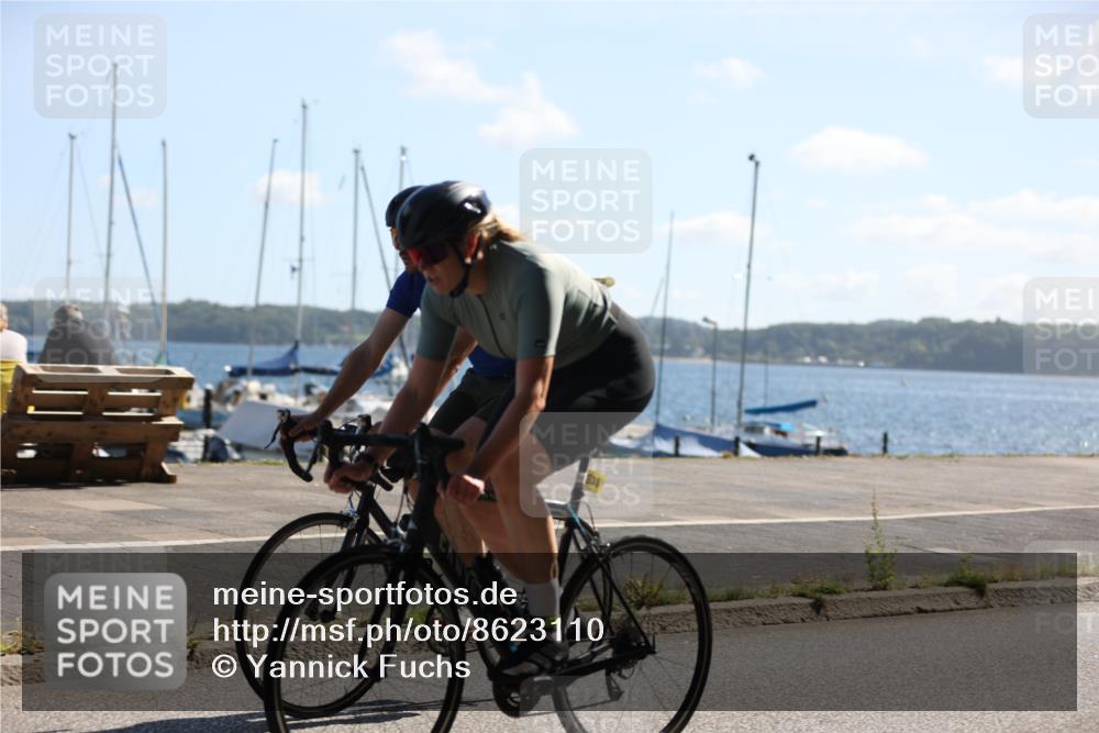 17.08.2025 - KN Förde Triathlon 2025 Yannick Fuchs http://msf.ph/oto/8623110 17.08.2025 11:13:26 Radfahren 287, 329, 345, 353, 362, 374, 377, 380, 619, 625, 638, 272, 330, 341, 353, 613, 619 meine-sportfotos.de