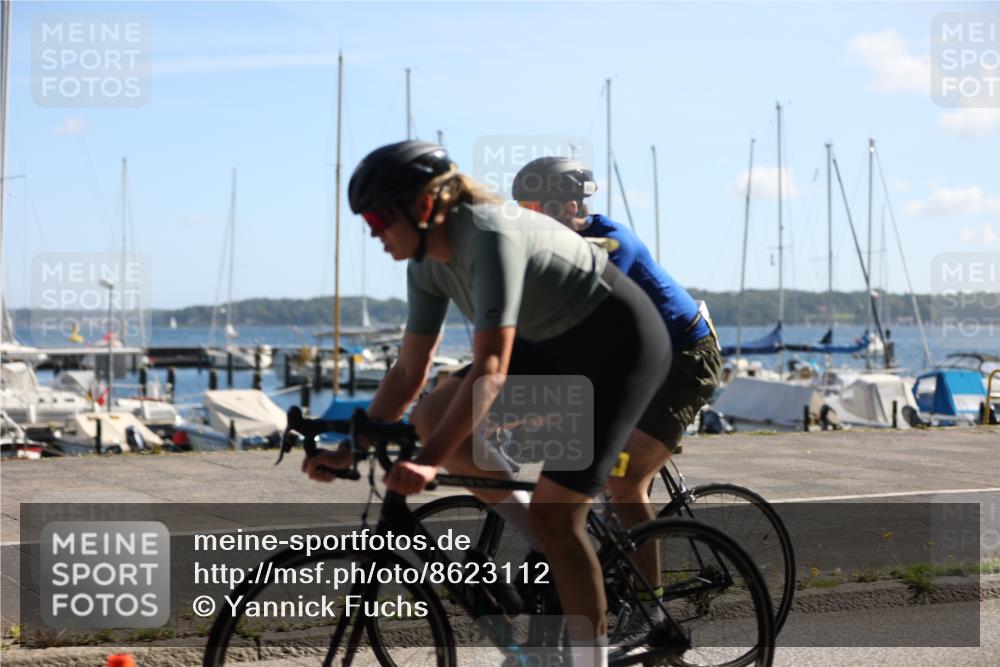17.08.2025 - KN Förde Triathlon 2025 Yannick Fuchs http://msf.ph/oto/8623112 17.08.2025 11:13:26 Radfahren 287, 329, 345, 353, 362, 374, 377, 380, 619, 625, 638, 272, 330, 341, 353, 613, 619 meine-sportfotos.de