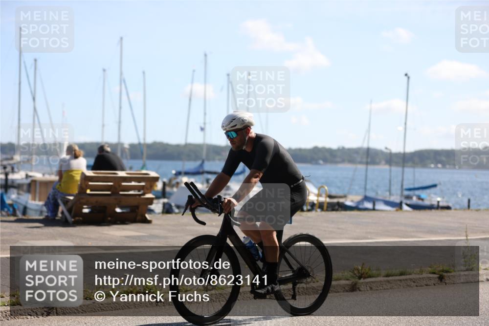 17.08.2025 - KN Förde Triathlon 2025 Yannick Fuchs http://msf.ph/oto/8623141 17.08.2025 11:13:32 Radfahren 287, 329, 345, 362, 374, 377, 345, 353, 377, 380, 619, 625, 638 meine-sportfotos.de