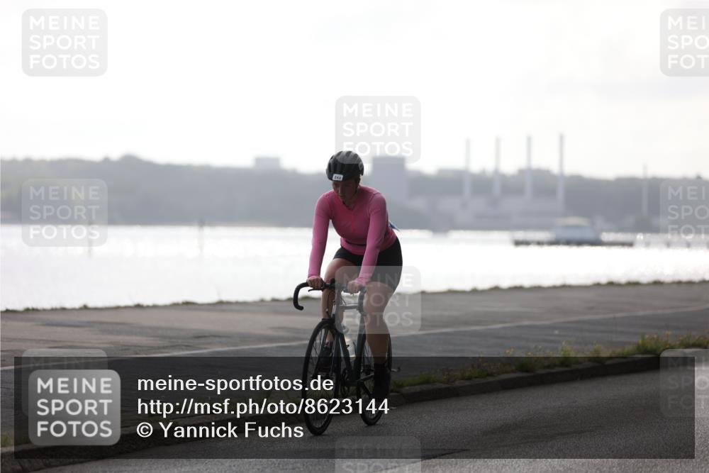 17.08.2025 - KN Förde Triathlon 2025 Yannick Fuchs http://msf.ph/oto/8623144 17.08.2025 09:55:51 Radfahren 243, 244 meine-sportfotos.de
