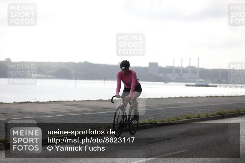 17.08.2025 - KN Förde Triathlon 2025 Yannick Fuchs http://msf.ph/oto/8623147 17.08.2025 09:55:51 Radfahren 243, 244 meine-sportfotos.de