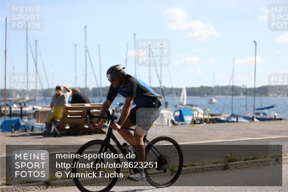 17.08.2025 - KN Förde Triathlon 2025 Yannick Fuchs http://msf.ph/oto/8623251 17.08.2025 11:14:18 Radfahren 273, 285, 288, 614, 630, 273, 280, 356, 612, 617 meine-sportfotos.de