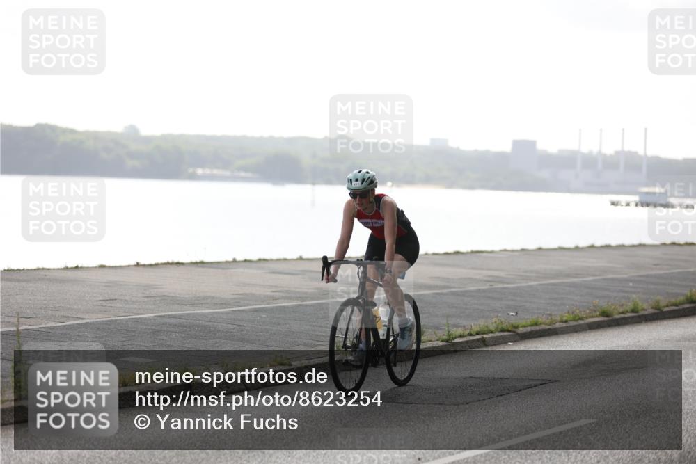 17.08.2025 - KN Förde Triathlon 2025 Yannick Fuchs http://msf.ph/oto/8623254 17.08.2025 09:56:57 Radfahren 122, 171, 180, 225, 145 meine-sportfotos.de