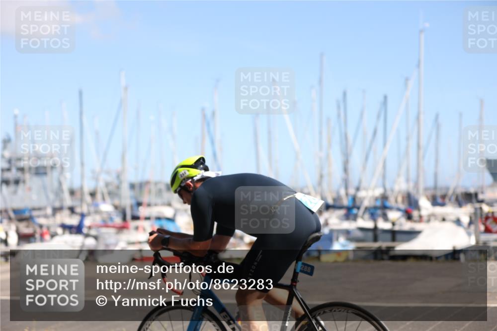 17.08.2025 - KN Förde Triathlon 2025 Yannick Fuchs http://msf.ph/oto/8623283 17.08.2025 11:14:27 Radfahren 263, 288, 306, 337, 349, 389, 285, 614, 630 meine-sportfotos.de