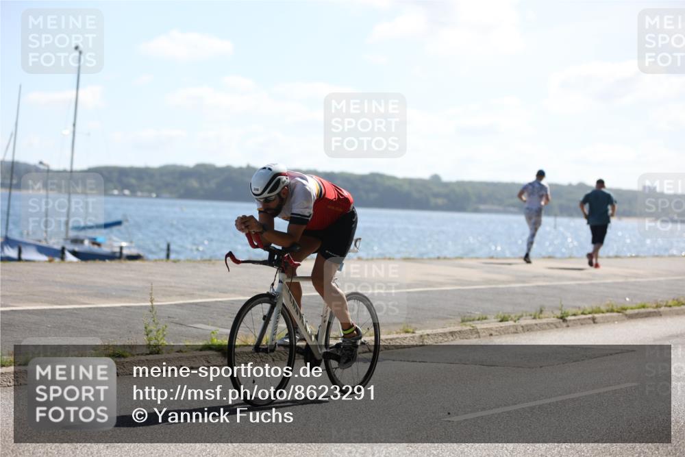 17.08.2025 - KN Förde Triathlon 2025 Yannick Fuchs http://msf.ph/oto/8623291 17.08.2025 11:14:33 Radfahren 263, 303, 306, 328, 349, 352, 389, 288, 337 meine-sportfotos.de
