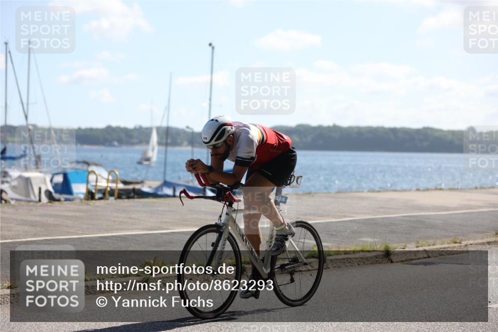 17.08.2025 - KN Förde Triathlon 2025 Yannick Fuchs http://msf.ph/oto/8623293 17.08.2025 11:14:33 Radfahren 263, 303, 306, 328, 349, 352, 389, 288, 337 meine-sportfotos.de