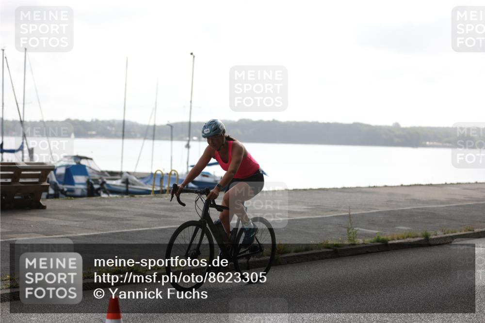 17.08.2025 - KN Förde Triathlon 2025 Yannick Fuchs http://msf.ph/oto/8623305 17.08.2025 09:57:22 Radfahren 135, 139, 166, 195, 201, 235, 246, 219, 237, 245 meine-sportfotos.de