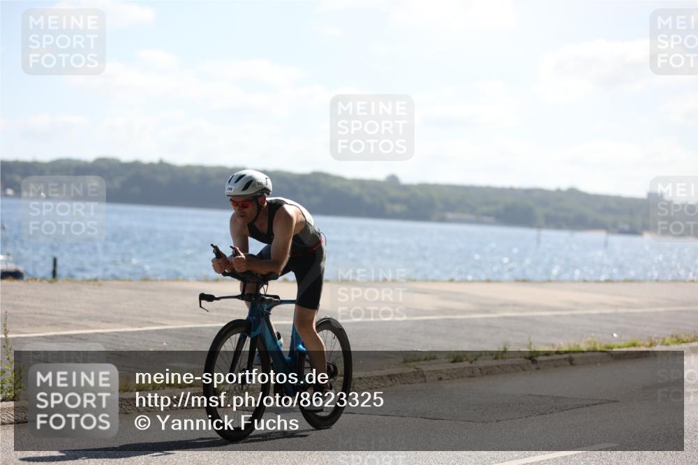 17.08.2025 - KN Förde Triathlon 2025 Yannick Fuchs http://msf.ph/oto/8623325 17.08.2025 11:14:43 Radfahren 296, 303, 328, 352, 361, 369, 372, 606, 610, 349, 389 meine-sportfotos.de