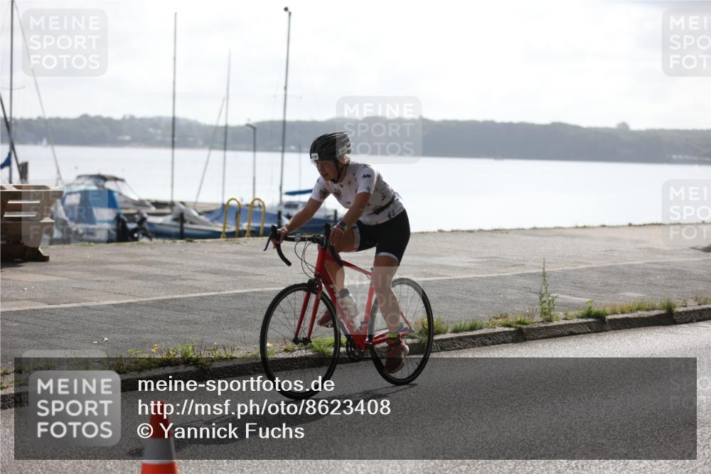 17.08.2025 - KN Förde Triathlon 2025 Yannick Fuchs http://msf.ph/oto/8623408 17.08.2025 09:58:12 Radfahren 143, 197, 249, 118 meine-sportfotos.de