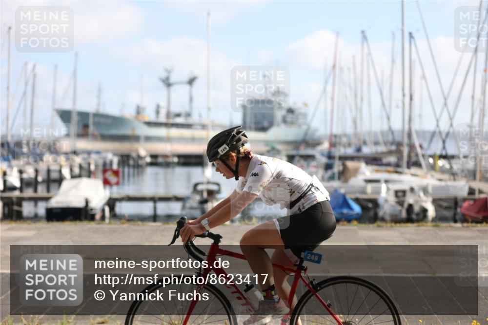 17.08.2025 - KN Förde Triathlon 2025 Yannick Fuchs http://msf.ph/oto/8623417 17.08.2025 09:58:13 Radfahren 143, 197, 249, 118 meine-sportfotos.de