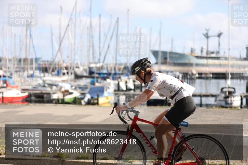 17.08.2025 - KN Förde Triathlon 2025 Yannick Fuchs http://msf.ph/oto/8623418 17.08.2025 09:58:13 Radfahren 143, 197, 249, 118 meine-sportfotos.de
