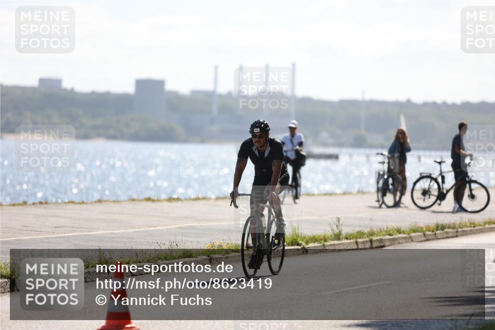 17.08.2025 - KN Förde Triathlon 2025 Yannick Fuchs http://msf.ph/oto/8623419 17.08.2025 11:15:19 Radfahren 284, 377, 622, 623, 629, 281, 345, 374, 380, 625 meine-sportfotos.de