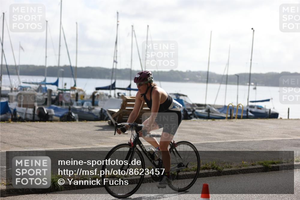 17.08.2025 - KN Förde Triathlon 2025 Yannick Fuchs http://msf.ph/oto/8623457 17.08.2025 09:58:30 Radfahren 177, 185, 173, 177 meine-sportfotos.de