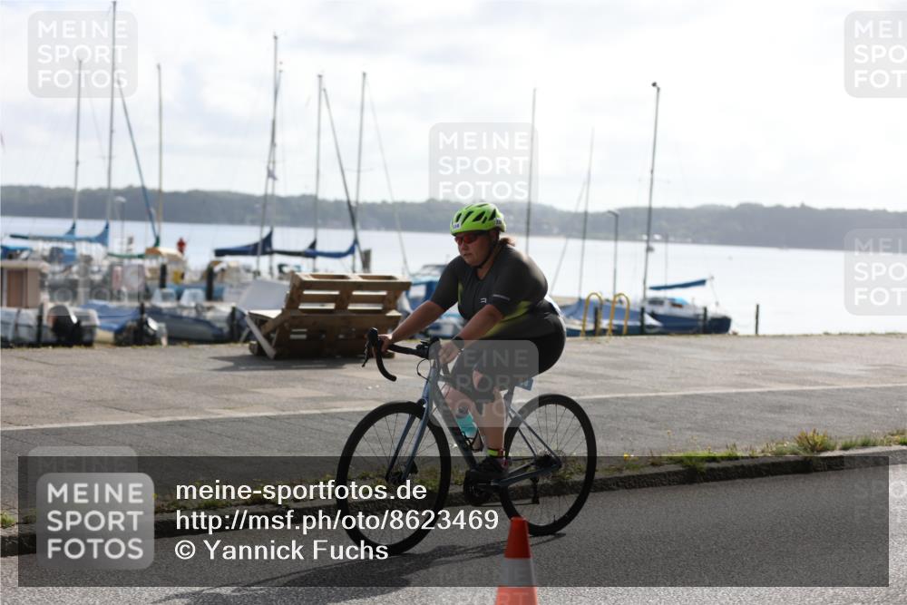 17.08.2025 - KN Förde Triathlon 2025 Yannick Fuchs http://msf.ph/oto/8623469 17.08.2025 09:58:43 Radfahren 180, 200, 228, 238 meine-sportfotos.de