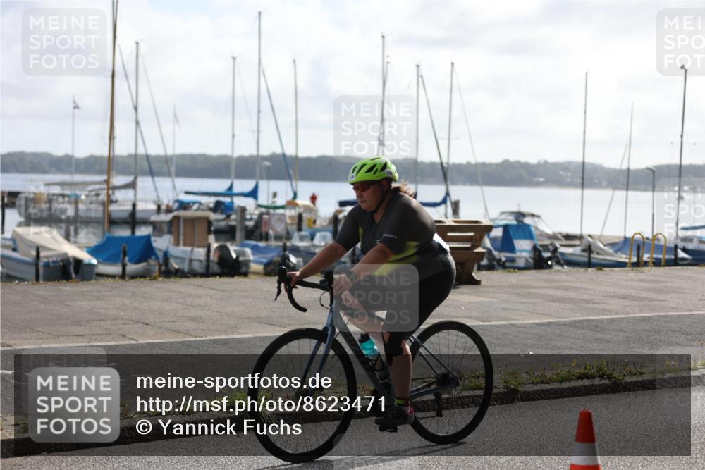 17.08.2025 - KN Förde Triathlon 2025 Yannick Fuchs http://msf.ph/oto/8623471 17.08.2025 09:58:43 Radfahren 180, 200, 228, 238 meine-sportfotos.de