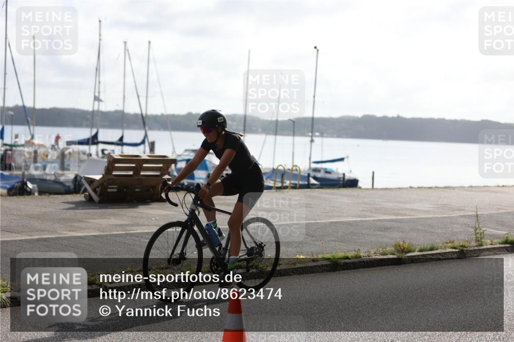 17.08.2025 - KN Förde Triathlon 2025 Yannick Fuchs http://msf.ph/oto/8623474 17.08.2025 09:58:44 Radfahren 180, 200, 228, 238 meine-sportfotos.de