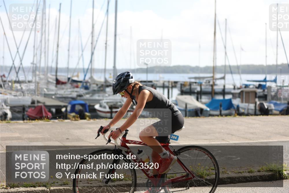 17.08.2025 - KN Förde Triathlon 2025 Yannick Fuchs http://msf.ph/oto/8623520 17.08.2025 09:59:32 Radfahren 140, 144, 204, 246, 139, 144 meine-sportfotos.de