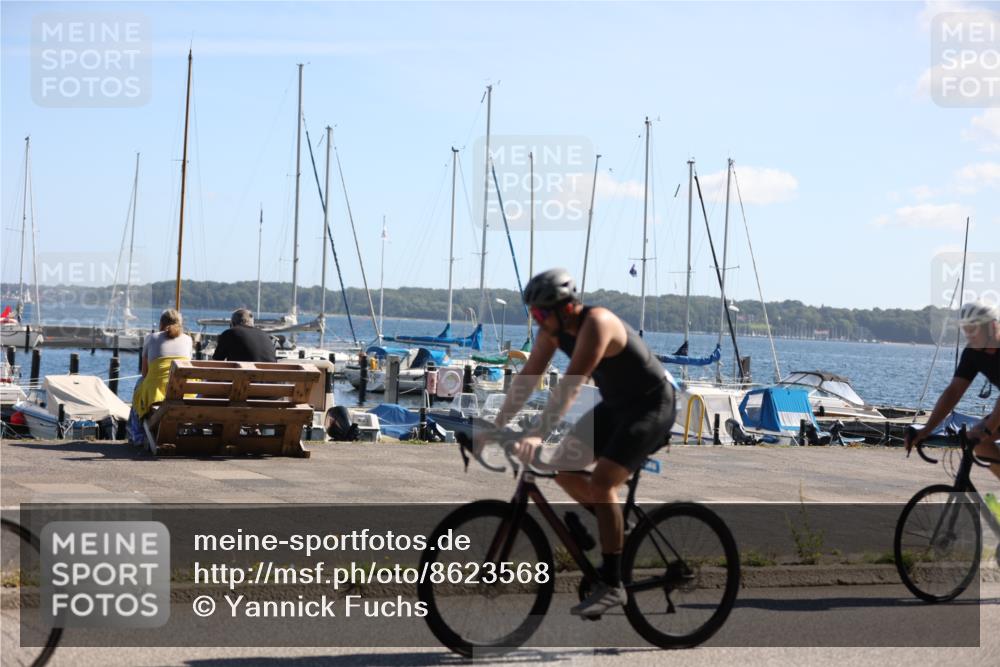 17.08.2025 - KN Förde Triathlon 2025 Yannick Fuchs http://msf.ph/oto/8623568 17.08.2025 11:16:09 Radfahren 266, 296, 310, 328, 335, 344, 368, 618, 626, 628, 285, 288, 306, 389, 630 meine-sportfotos.de