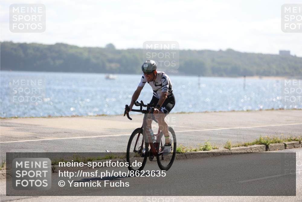 17.08.2025 - KN Förde Triathlon 2025 Yannick Fuchs http://msf.ph/oto/8623635 17.08.2025 11:17:02 Radfahren 261, 294, 299, 300, 622, 623, 629 meine-sportfotos.de