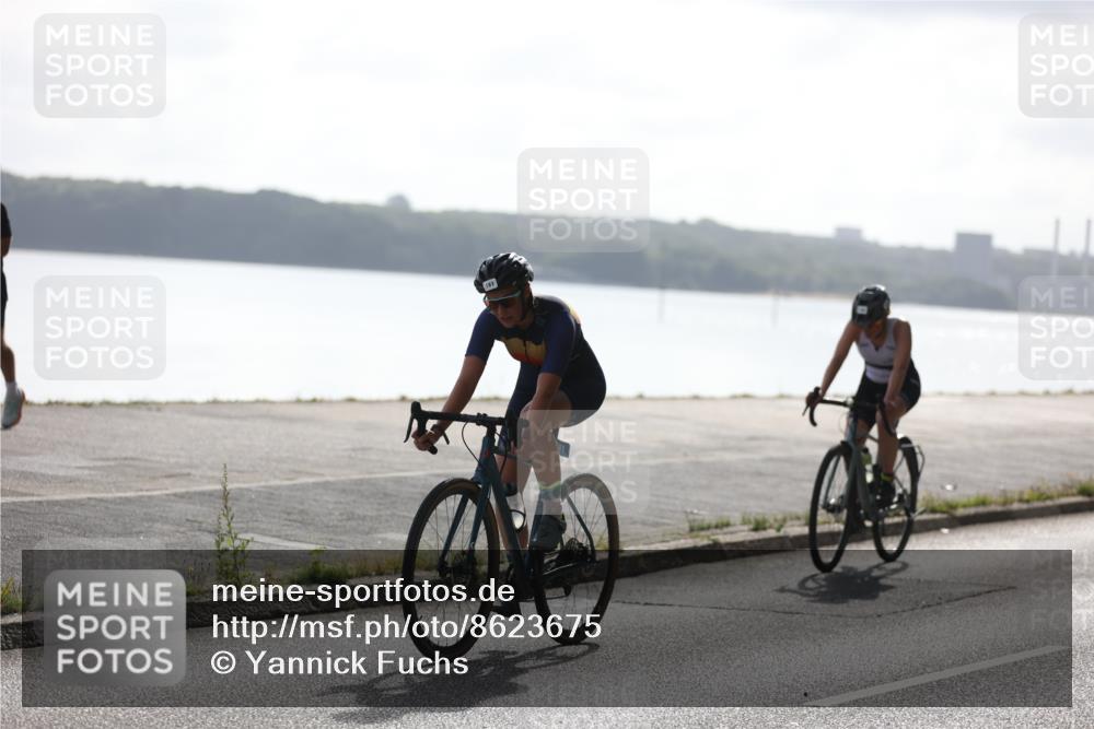 17.08.2025 - KN Förde Triathlon 2025 Yannick Fuchs http://msf.ph/oto/8623675 17.08.2025 10:00:59 Radfahren 153, 164, 181, 200, 213, 137, 238 meine-sportfotos.de