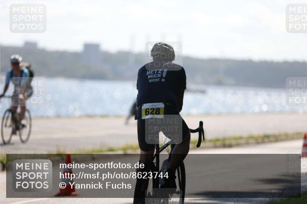 17.08.2025 - KN Förde Triathlon 2025 Yannick Fuchs http://msf.ph/oto/8623744 17.08.2025 11:17:58 Radfahren 297, 335, 628, 385, 628 meine-sportfotos.de