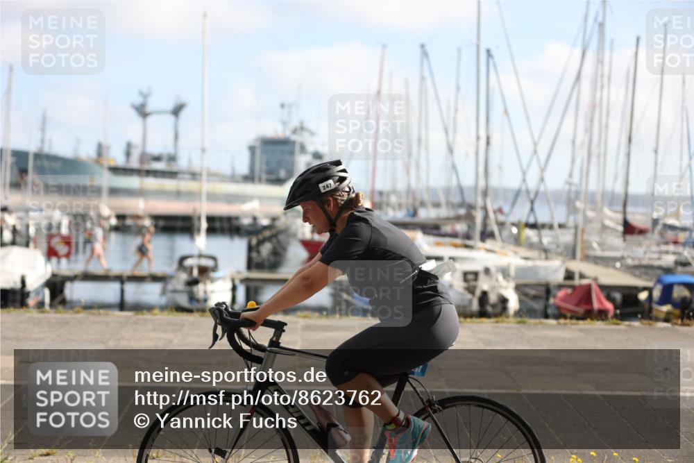 17.08.2025 - KN Förde Triathlon 2025 Yannick Fuchs http://msf.ph/oto/8623762 17.08.2025 10:02:05 Radfahren 194, 189, 221 meine-sportfotos.de