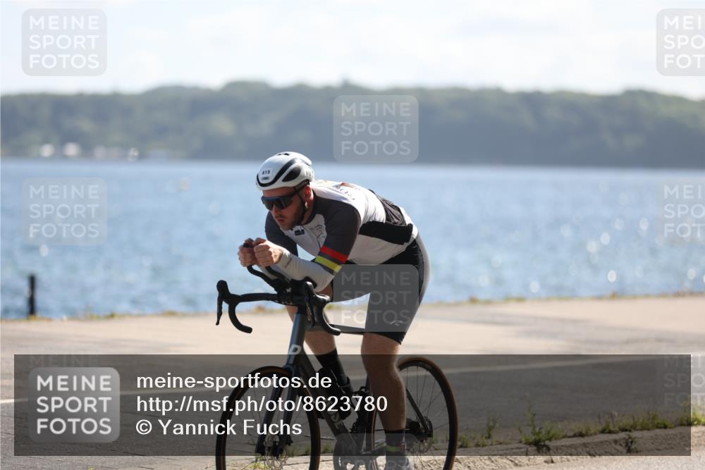 17.08.2025 - KN Förde Triathlon 2025 Yannick Fuchs http://msf.ph/oto/8623780 17.08.2025 11:18:20 Radfahren 264, 268, 312, 320, 340, 615, 279, 340, 344, 643 meine-sportfotos.de
