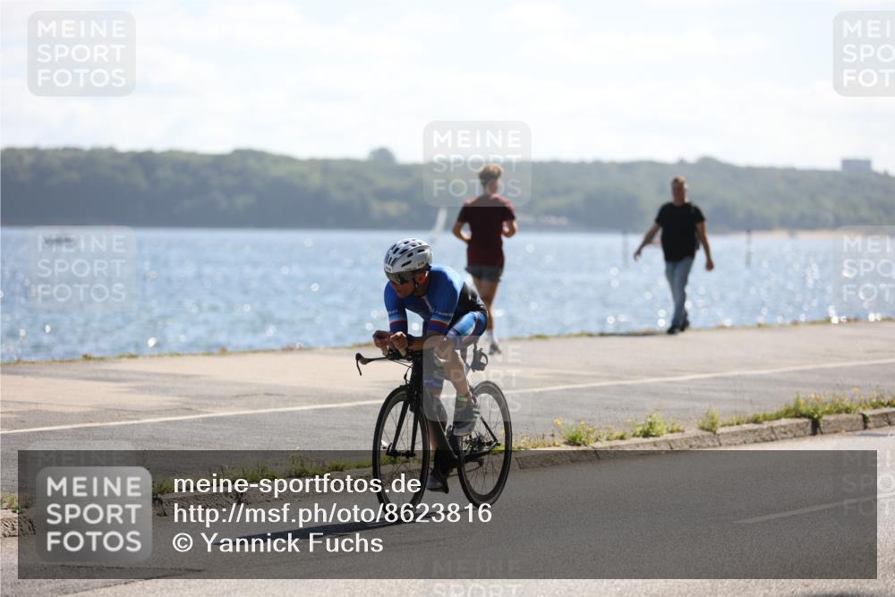17.08.2025 - KN Förde Triathlon 2025 Yannick Fuchs http://msf.ph/oto/8623816 17.08.2025 11:18:43 Radfahren 294, 299, 316, 631, 274 meine-sportfotos.de