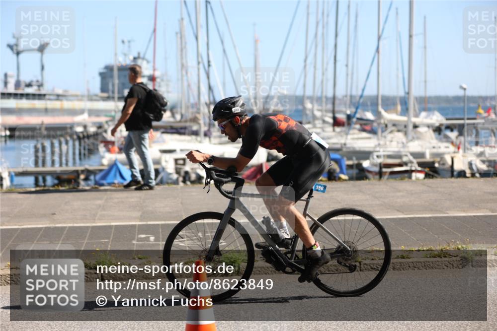 17.08.2025 - KN Förde Triathlon 2025 Yannick Fuchs http://msf.ph/oto/8623849 17.08.2025 11:19:12 Radfahren 319, 358, 376, 608, 636, 318, 608 meine-sportfotos.de