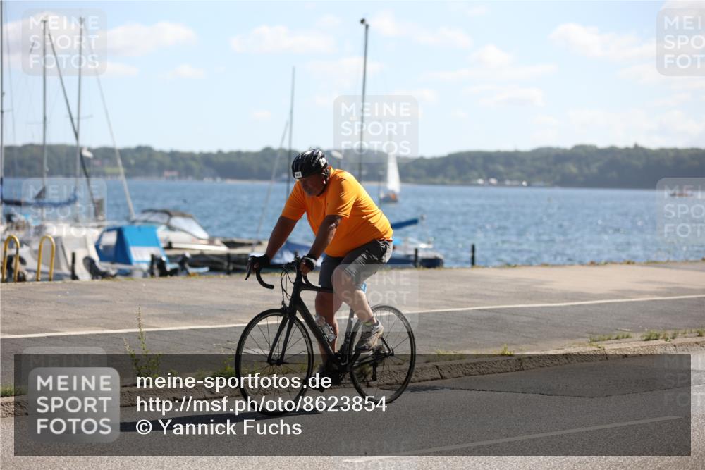 17.08.2025 - KN Förde Triathlon 2025 Yannick Fuchs http://msf.ph/oto/8623854 17.08.2025 11:19:22 Radfahren 304, 319, 363, 602, 376, 636 meine-sportfotos.de