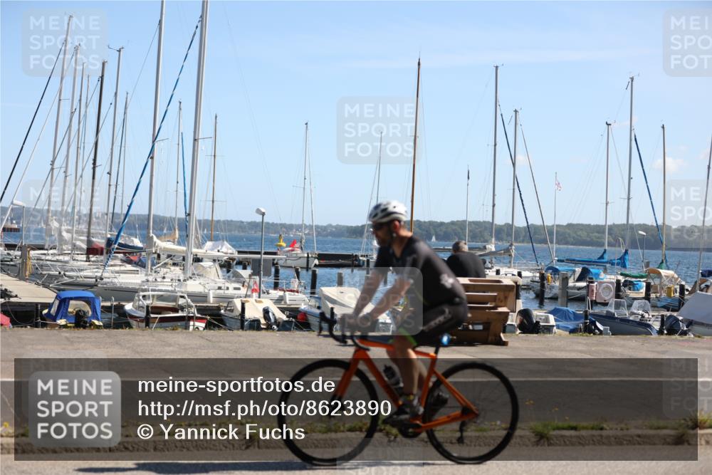 17.08.2025 - KN Förde Triathlon 2025 Yannick Fuchs http://msf.ph/oto/8623890 17.08.2025 11:19:46 Radfahren 270, 278, 302, 325, 331, 340, 385, 390, 615, 269, 325 meine-sportfotos.de